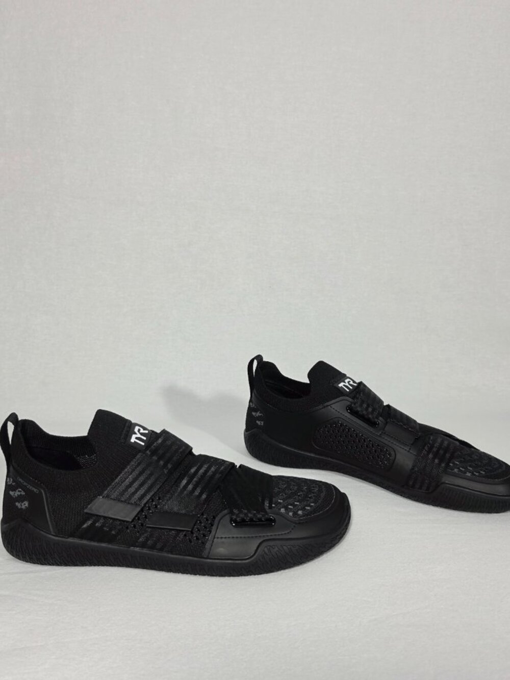 TYR DZ-1 DropZero Barefoot BLACK Trainer-Stability Strap Athletic Shoe Men's 8.5